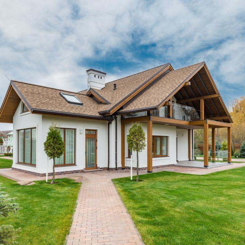 Kenyamanan dan Efisiensi Energi di Musim Kemarau melalui Sandwich Panel