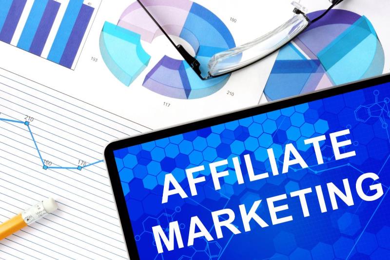 2 Cara Mudah Jadi Affiliate: Langsung ke Atap Salju atau via Marketplace
