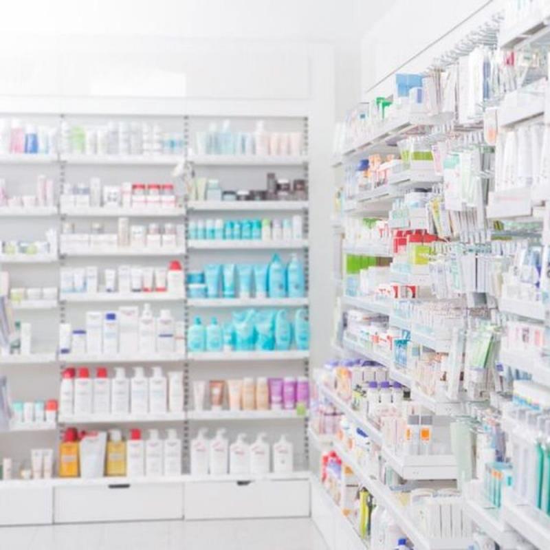 Kenapa Apotek Membutuhkan Atap dengan Insulasi?