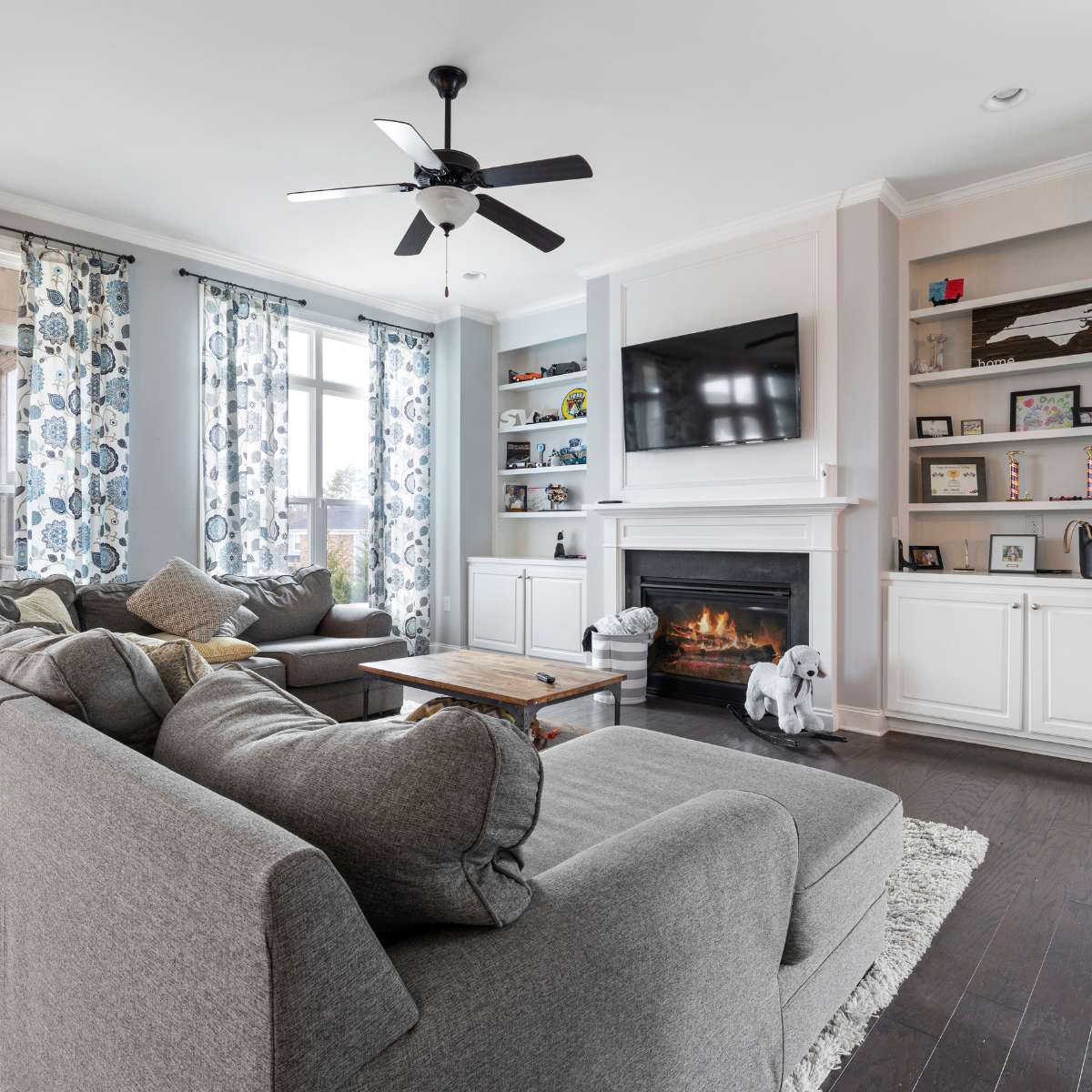 Mengapa Harus Memilih Atap Salju?